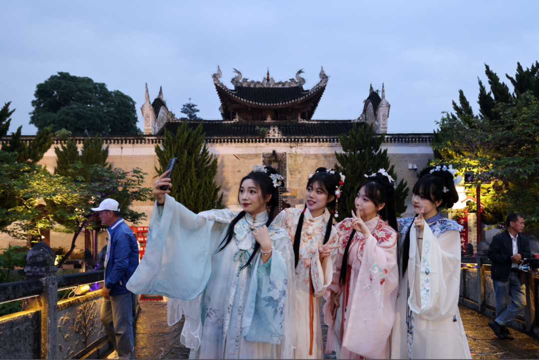 图片 图片
